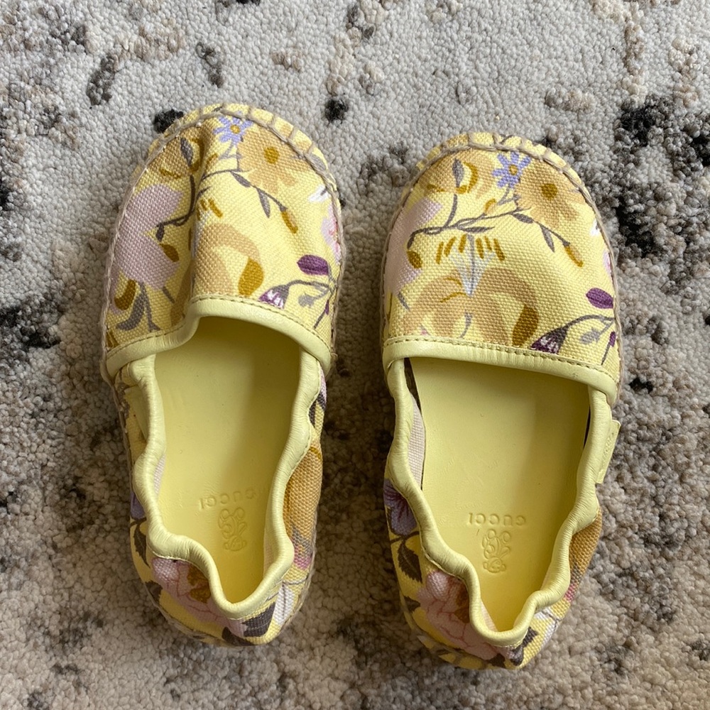 Gucci girl shoes